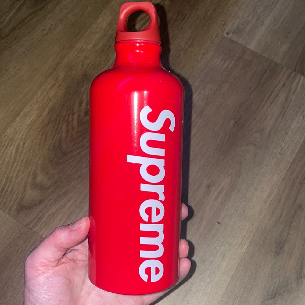Supreme SIGG water bottle